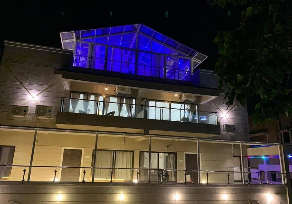 The Retreat-Glasshouse Bungalow Igatpuri Εξωτερικό φωτογραφία
