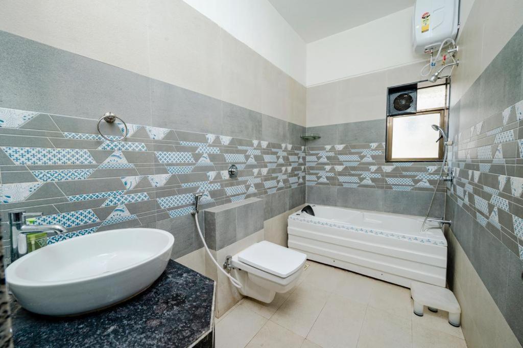 The Retreat-Glasshouse Bungalow Igatpuri Εξωτερικό φωτογραφία