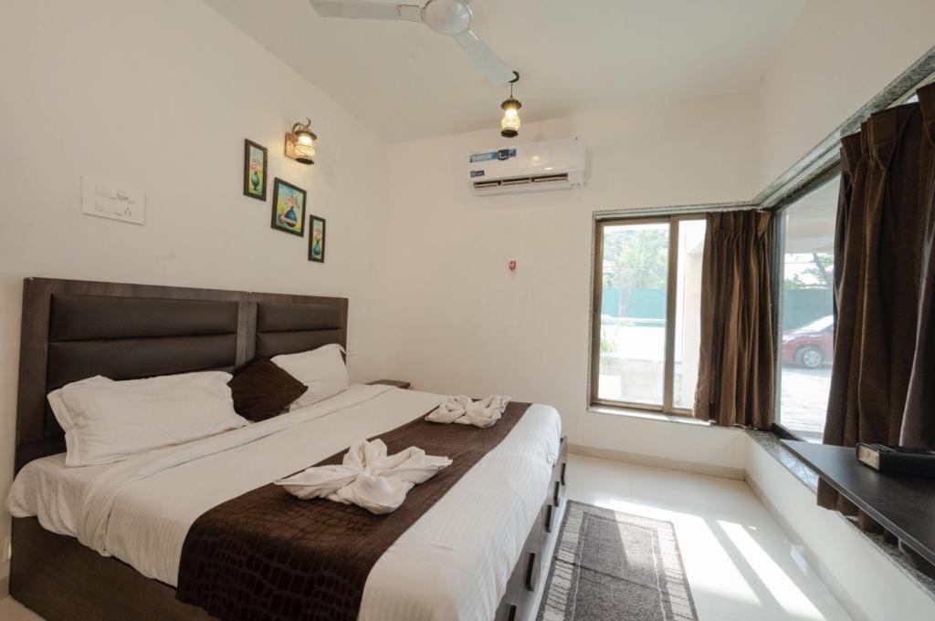 The Retreat-Glasshouse Bungalow Igatpuri Εξωτερικό φωτογραφία
